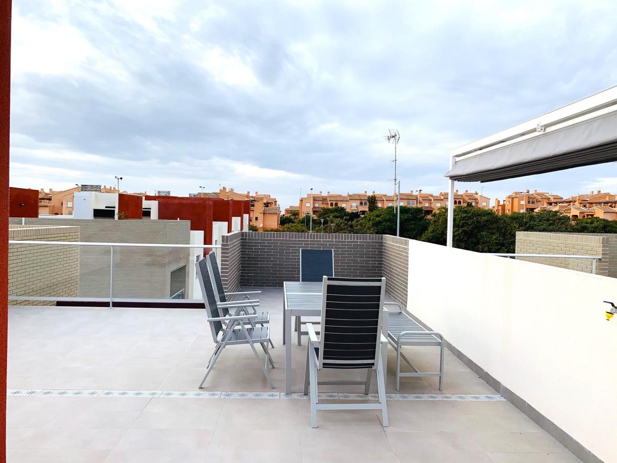 Magnifico Apartamento De Planta Alta La Isla Torrevieja Exterior photo